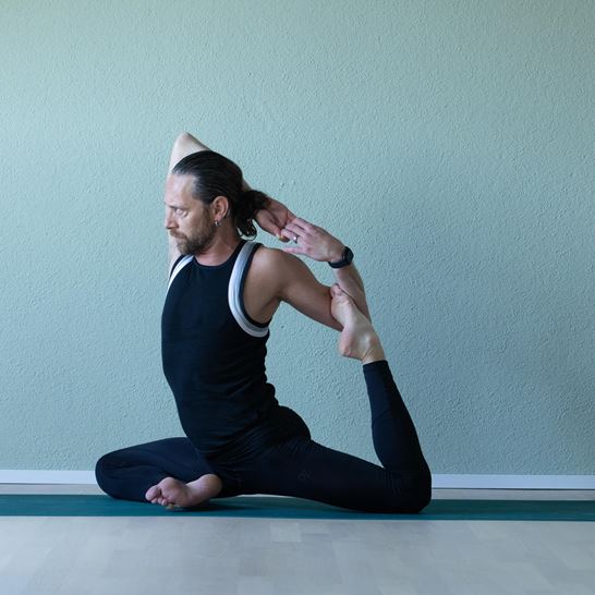 cris-82.jpg cris-82.jpg