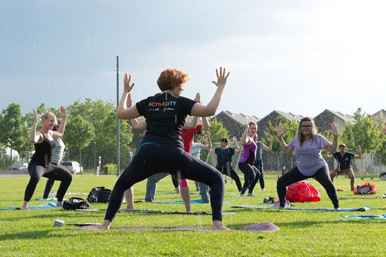 Activecity Winterthur 0206 Yoga Gross 28 Activecity Winterthur 0206 Yoga Gross 28