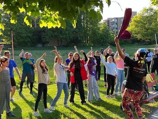 0D915699 2BEB 4DDB BF7F 112362248C0A 0D915699 2BEB 4DDB BF7F 112362248C0A