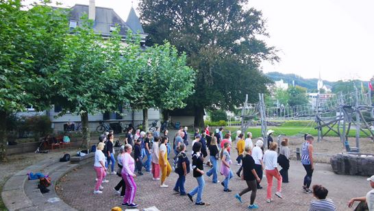 Linedance (1) Linedance (1)