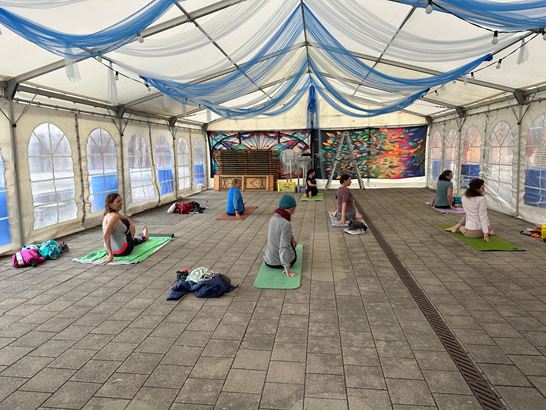 Hatha Yoga (1) Hatha Yoga (1)