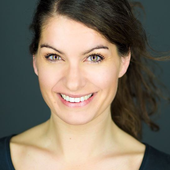 Portrait farbe zugeschnitten-min.jpg Portrait farbe zugeschnitten-min.jpg