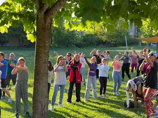 052C6E8E 9B76 4711 8435 6AD1E5E8EF3D 052C6E8E 9B76 4711 8435 6AD1E5E8EF3D